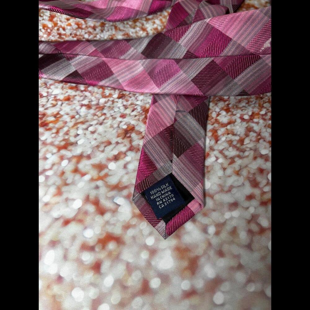 NWT JOHN ASHFORD Men's Pure Silk Tie ~ Hot and Cold ~ 100% SILK - Picture 3 of 6